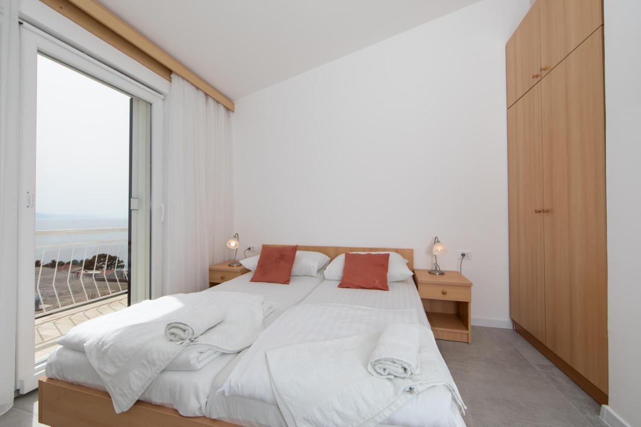 Apartments Klaricic Zivogosce Exterior photo