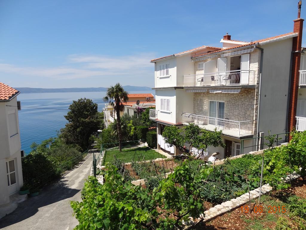 Apartments Klaricic Zivogosce Exterior photo
